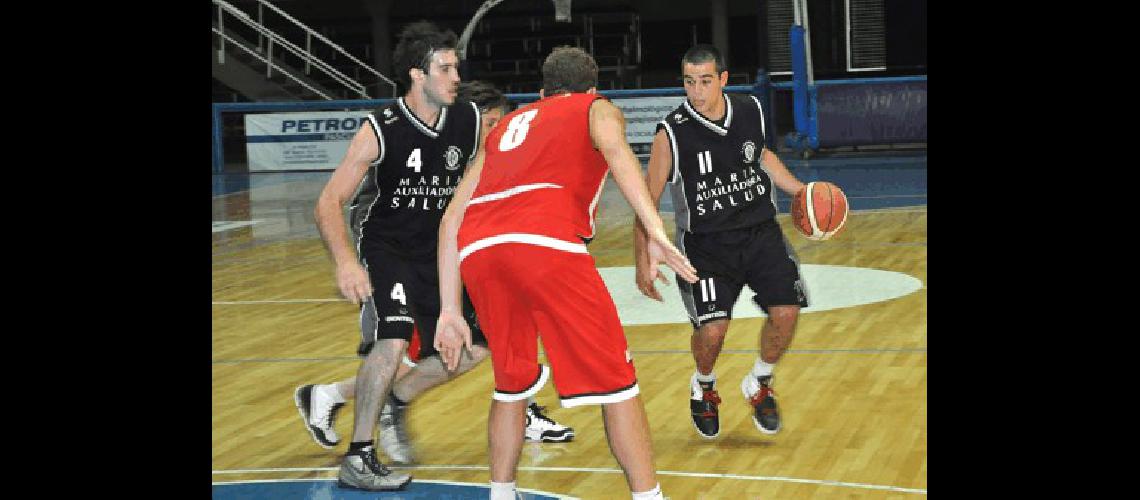 Estudiantes logrÃ³ anoche un triunfo contundente y ahora espera por Liniers o Cavul Marcelo Kehler 