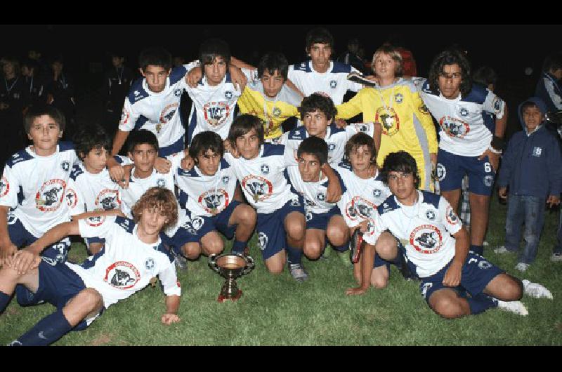 Los pibes chairas se consagron campeones en la categorÃ­a 1996 Fotos gentileza El Nuevo DÃ­a 