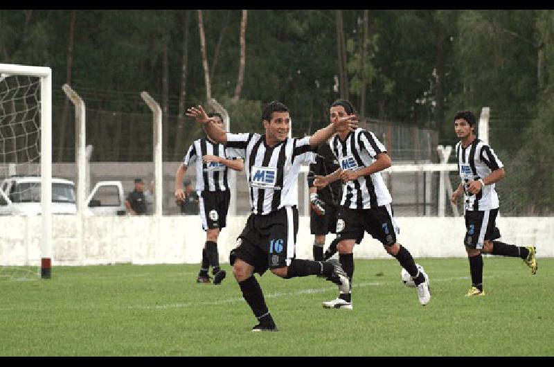 Estudiantes quiere mantenerse en la punta de la Zona 65 JugarÃ� en Laprida Claudio MartÃ­nez 