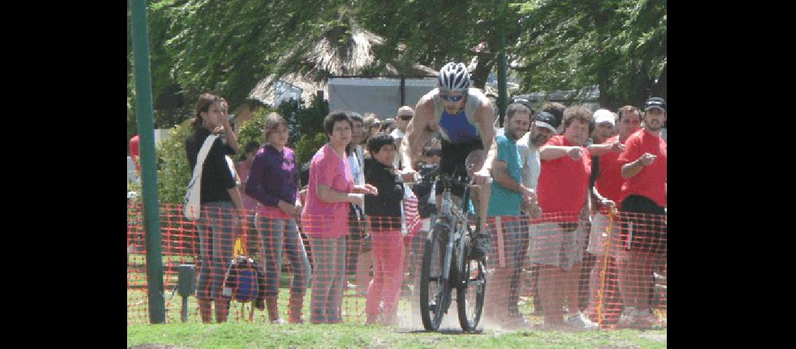 Juan Gundel tuvo una estupenda competencia y quedÃ³ segundo en la general individual Foto Agencia Laprida 