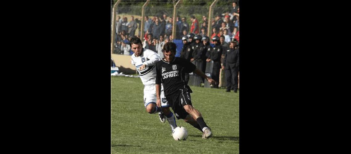 Newbery no pudo con Villa del Parque y cediÃ³ su invicto de visitante 