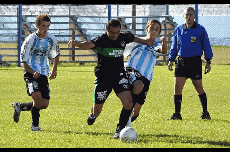 Villa Mi SerranÃ­a venciÃ³ a Ferro Carril Sud y logrÃ³ su segundo triunfo en torneo Lucas Pagano 