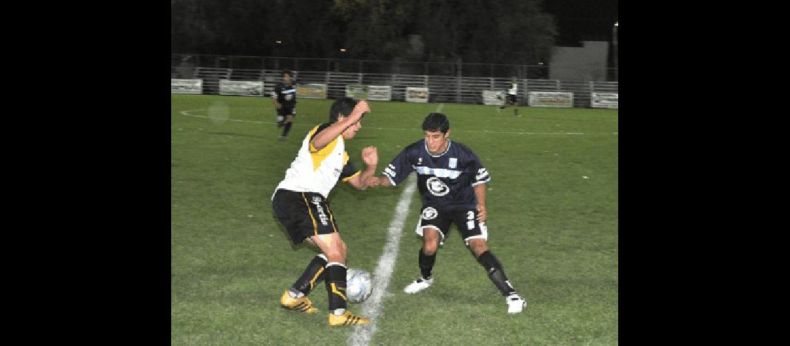 Ferro derrotÃ³ a El Provincial en el Domingo Francisco Colasurdo Carlos RamÃ­rez 