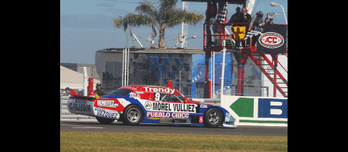 La Dodge conducida por Juan MartÃ­n Trucco ganÃ³ de punta a punta la quinta final del aÃ±o para el TC Pista Gentileza Prensapro  J Vijarra 