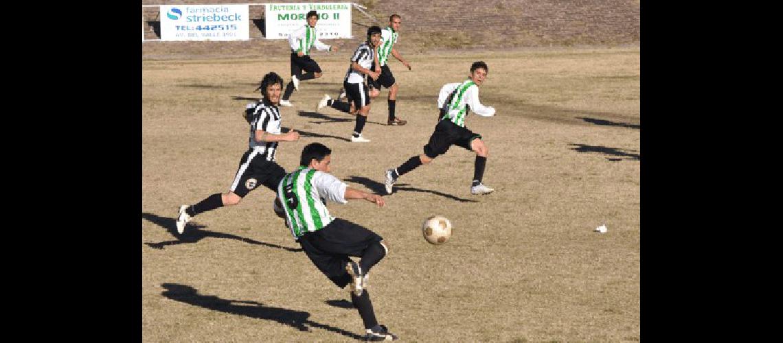 Estudiantes y AtlÃ©tico Hinojo son protagonistas en sus grupos Archivo 