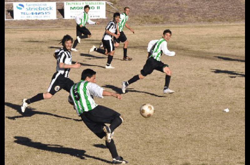 Estudiantes y AtlÃ©tico Hinojo son protagonistas en sus grupos Archivo 