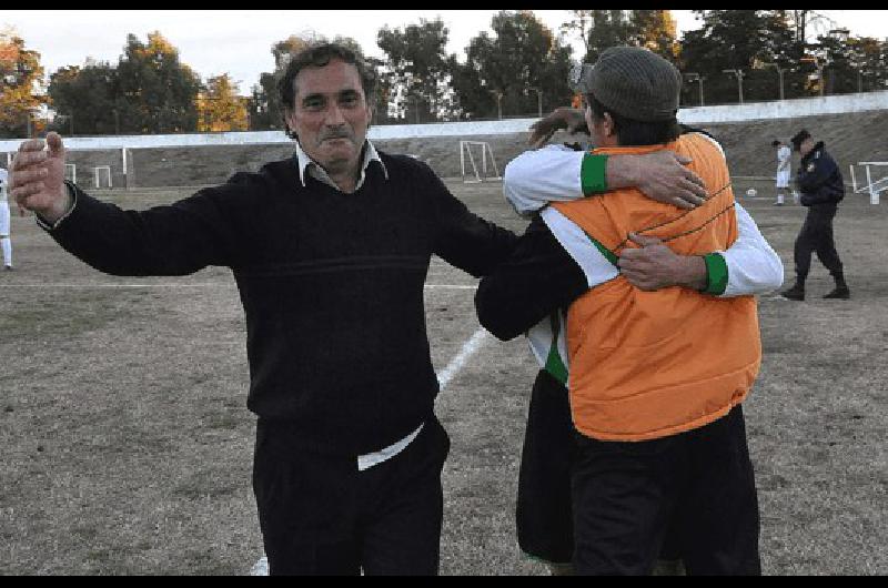 HÃ©ctor Nasello celebrÃ³ la clasificaciÃ³n de su equipo Lucas Pagano 