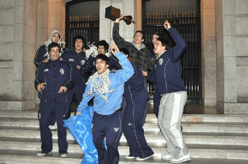 Los juveniles de la ABO se consagraron campeones provinciales en JunÃ­n en una histÃ³rica coronaciÃ³n Lucas Pagano 