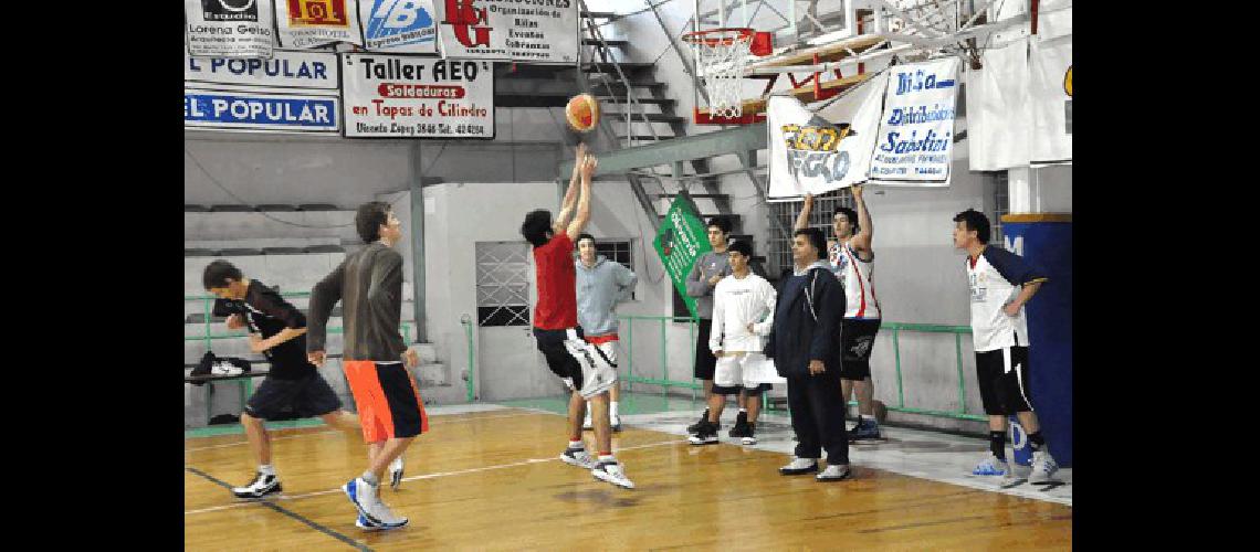 El equipo de Provincia de Buenos Aires realizÃ³ ayer su primera jornada de entrenamientos en OlavarrÃ­a Marcelo Kehler 