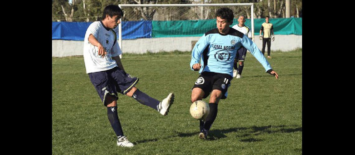 Sobre el final Embajadores alcanzÃ³ el empate ante el celeste Claudio MartÃ­nez 