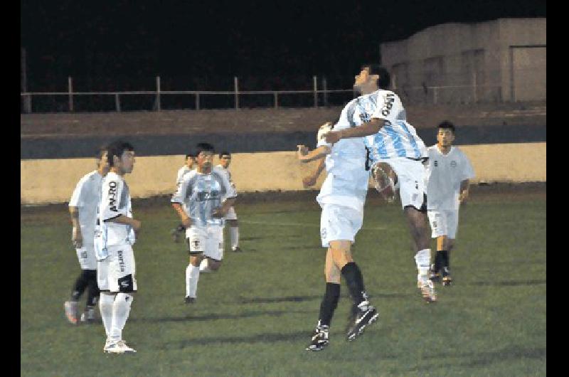 Ferro Carril Sud superÃ³ a Loma Negra en su Ãºltimo partido Marcelo Kehler 