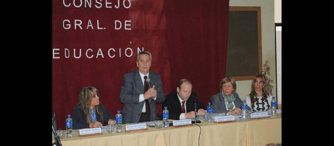 El vicepresidente primero Daniel LaurÃ­a presidiÃ³ la sesiÃ³n de ayer 