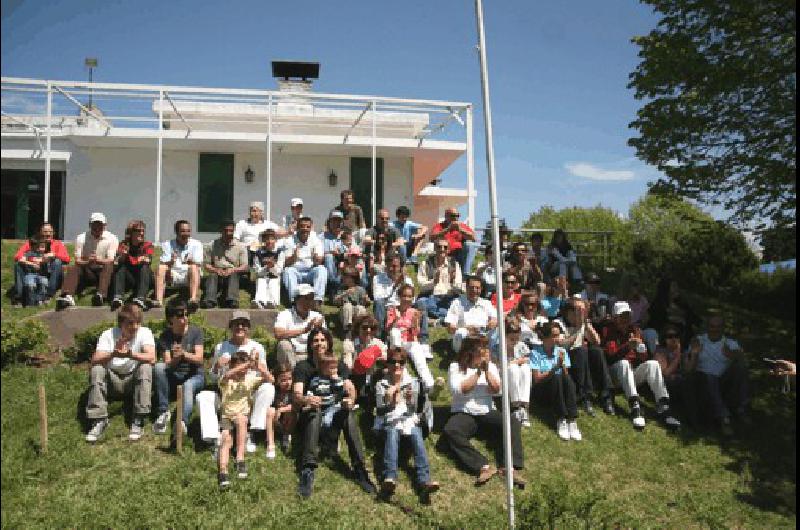 Alrededor de setenta perros y novicios jugaron en Estudiantes Claudio MartÃ­nez 