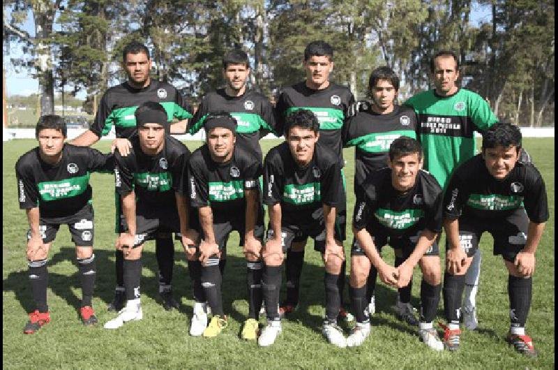 Villa Mi SerranÃ­a ganÃ³ el clÃsico y se metiÃ³ en cuartos de final Fotos Claudio MartÃ­nez 