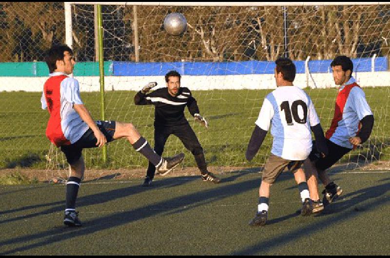 HabrÃ dos partidos en la Liga B y cuatro en la Liga A con el objetivo del ascenso  Archivo  Claudio MartÃ­nez 