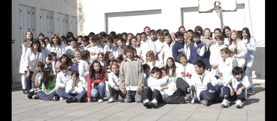 Los chicos del 6Âº aÃ±o de la EP NÂº 7 realizaron un trabajo para conocer el lugar mÃ�s representativo de La Madrid Agencia 