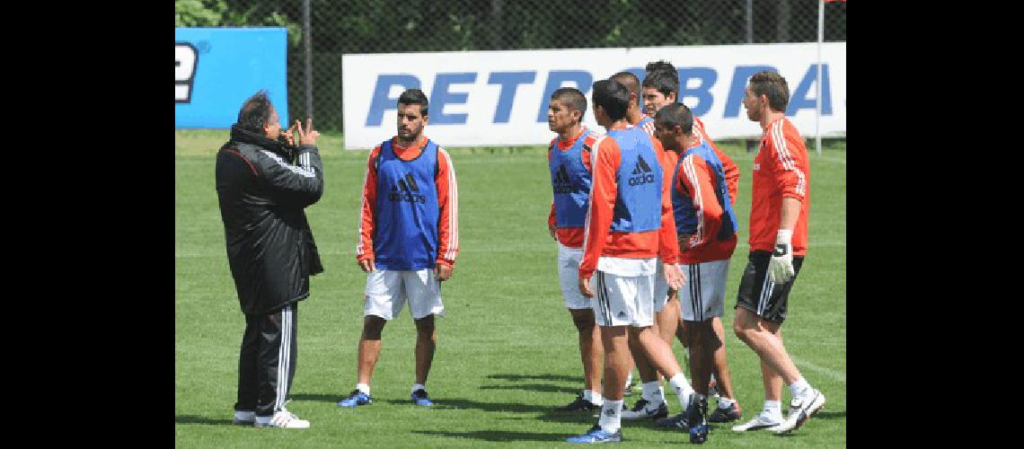 El plantel de River se entrenÃ³ ya sin la presencia de Cappa DyN 