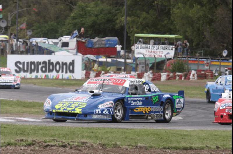 SebastiÃn CiprÃ©s se acomodÃ³ entre los mejores diez Mauro Giallombardo se consagrÃ³ campeÃ³n del TC Pista en el GÃlvez Gentileza Prensapro  J Vijarra 