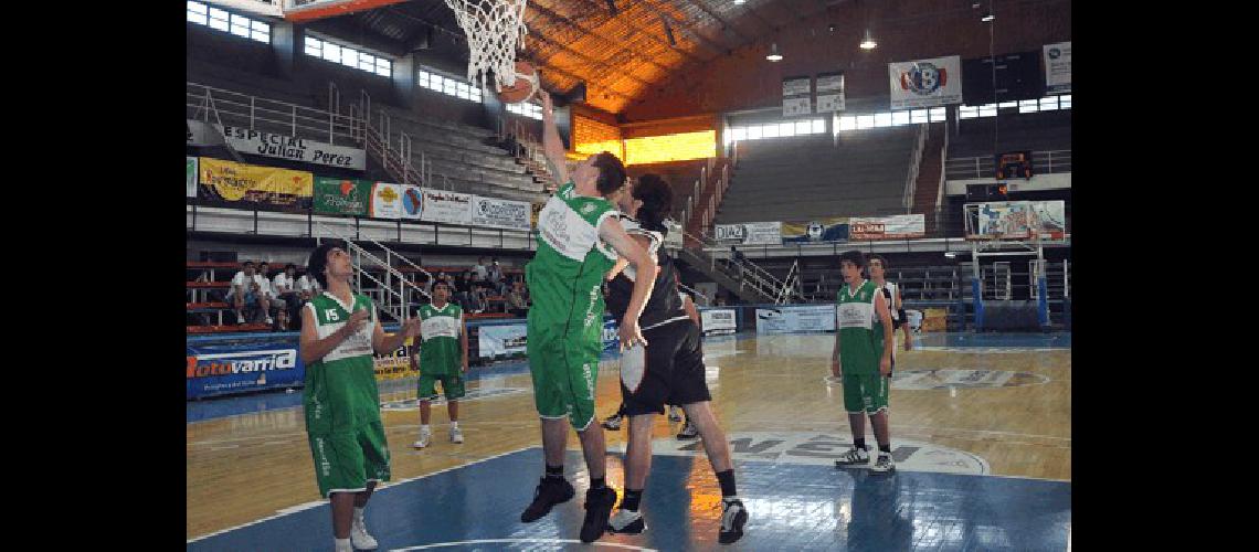 El Bata le ganÃ³ el domingo la final a Pueblo Nuevo en Sub 17 Lucas Pagano 