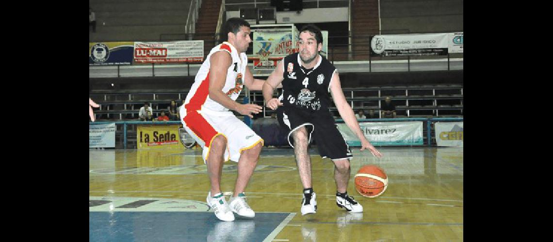 El pasado viernes debutÃ³ en el equipo albinegro el escolta Emanuel LÃ³pez CerdÃn Marcelo Kehler 