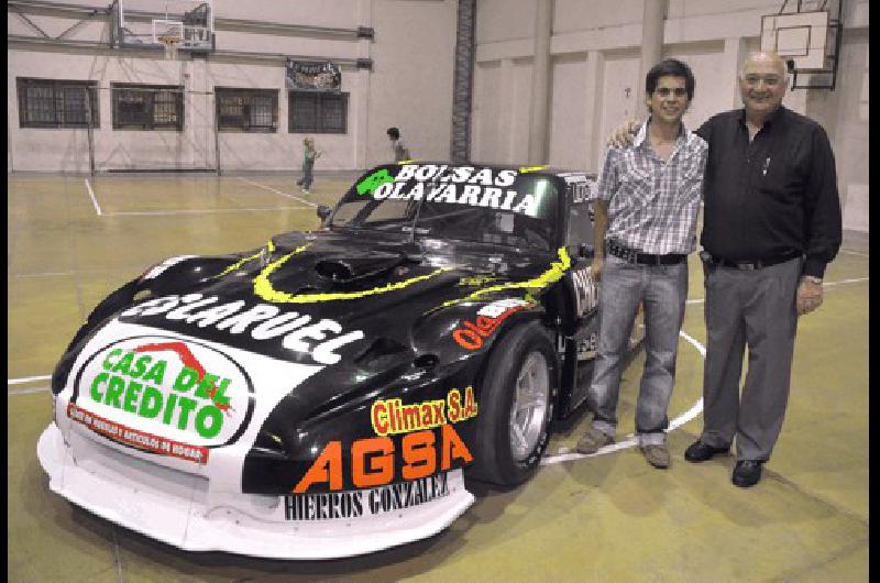 El RCV CompeticiÃ³n llegÃ³ al TC Pista El piloto AgustÃ­n Herrera y el empresario Roberto Vidal estarÃ�n en 2011 en la telonera del TC Archivo  Carlos RamÃ­rez 