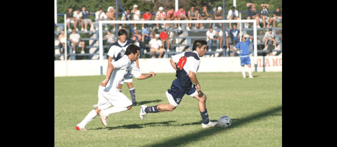 El FortÃ­n aprobÃ³ ayer un duro examen ante un equipo del torneo Argentino B como Grupo Universitario de Tandil Claudio MartÃ­nez 