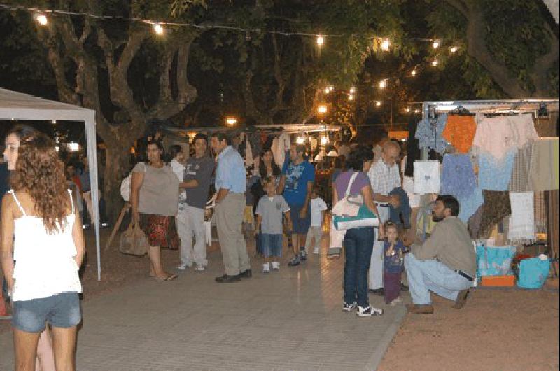 Los festejos por los 121 aÃ±os de La Madrid se realizaron en la plaza San MartÃ­n 