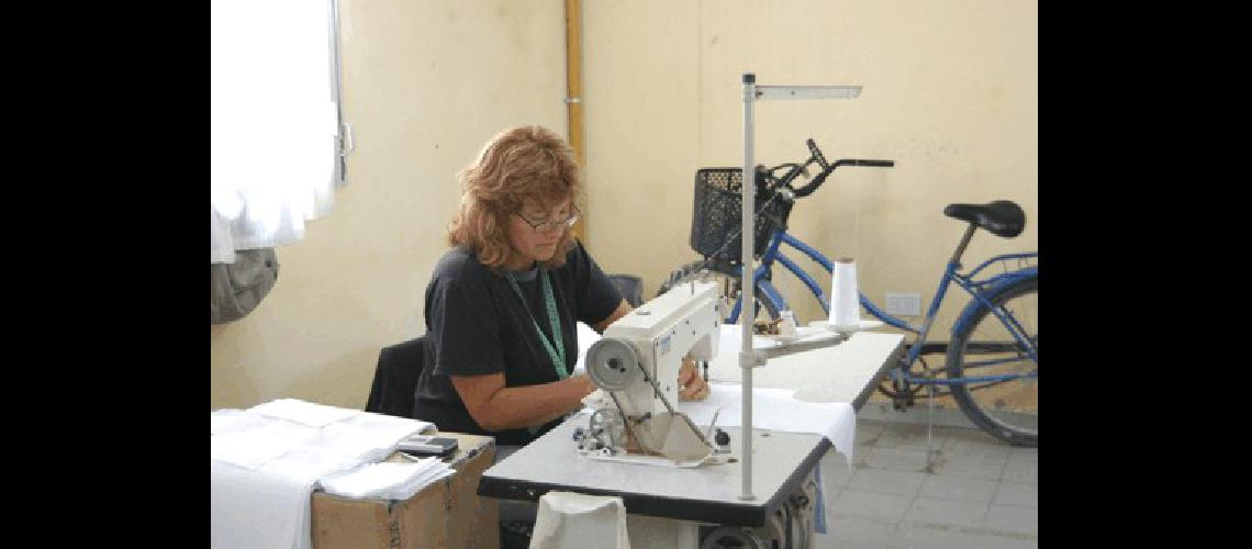 El taller estÃ� ubicado en el antiguo salÃ³n social ferroviario frente al Hospital 