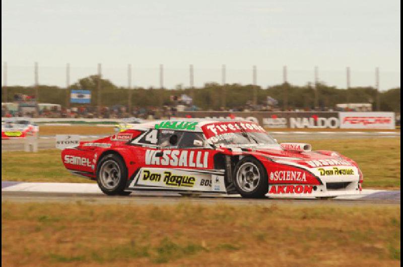 A paso firme Rossi llevÃ³ al lÃ­mite a la Chevy del JP Racing para ser el mÃ�s rÃ�pido en San Luis Gentileza Prensapro  Javier Gallardo 