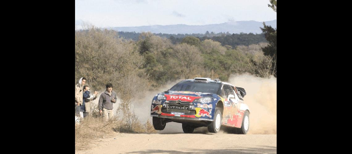 El francÃ©s Ogier pasÃ³ al frente TÃ©lam 