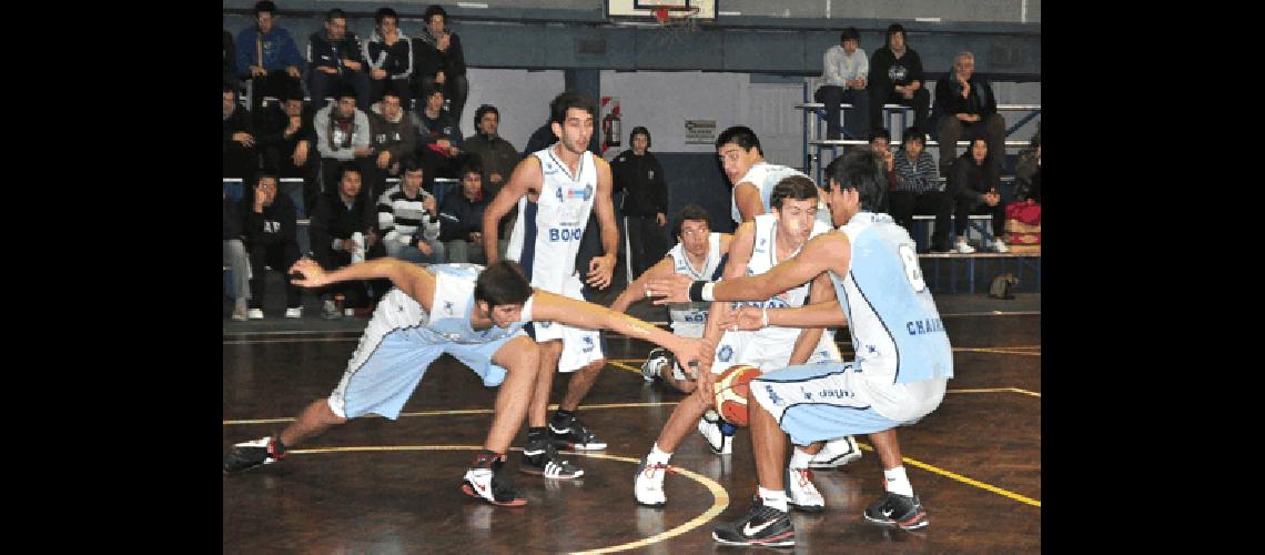 Solamente uno de los tres equipos de OlavarrÃ­a logrÃ³ superar la primera fase del torneo Archivo 