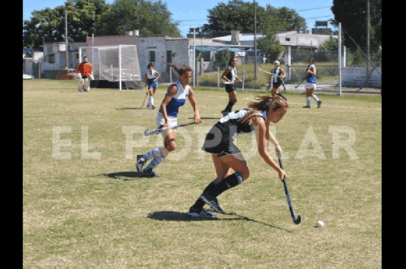 El equipo femenino venciÃ³ a Los Cardos de visitante Archivo 