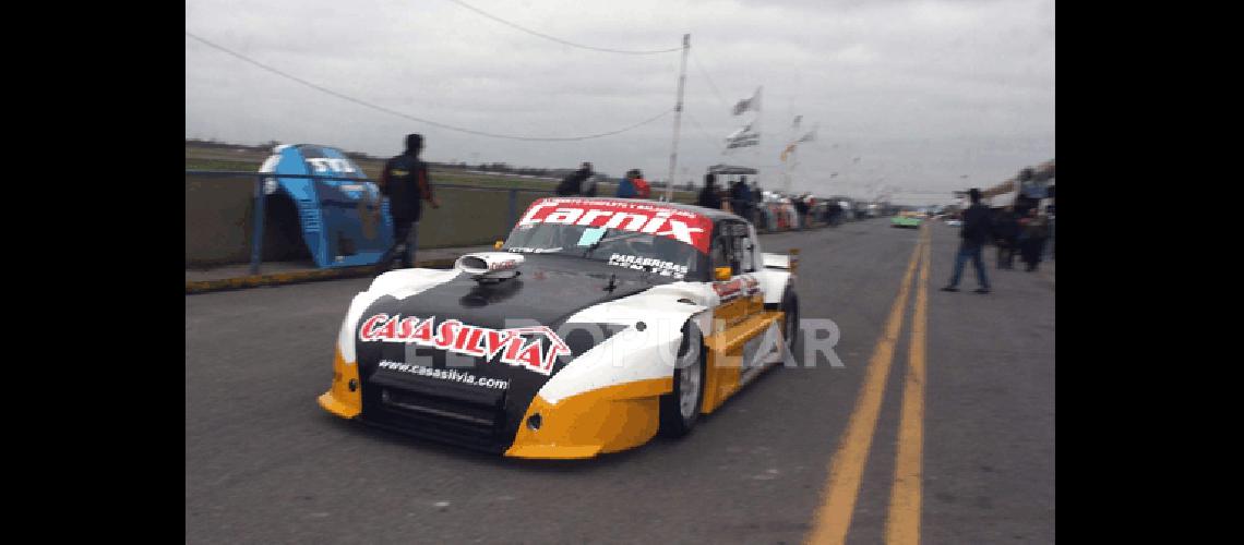 NicolÃ�s Pezzucchi girÃ³ ayer en La Plata y equilibrÃ³ el Ford Gentileza DarÃ­o Gallardo 