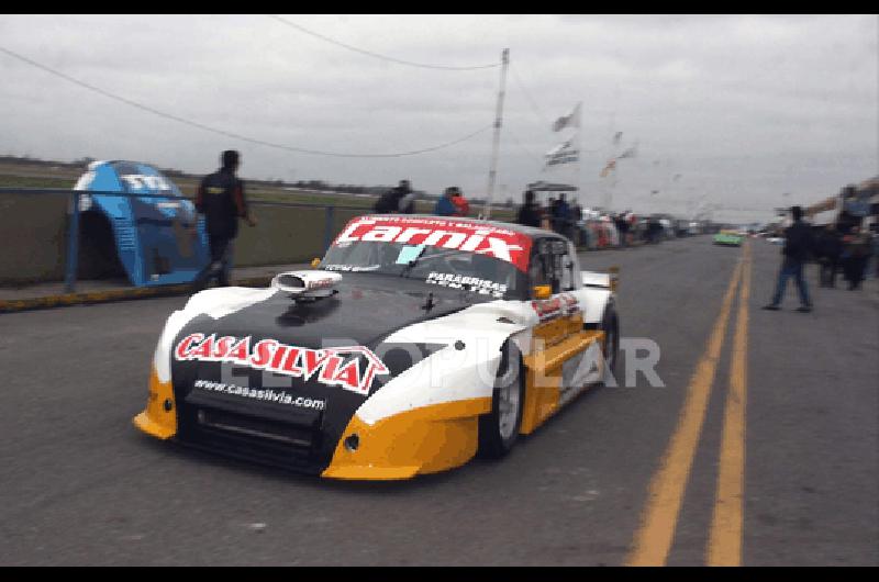 NicolÃ�s Pezzucchi girÃ³ ayer en La Plata y equilibrÃ³ el Ford Gentileza DarÃ­o Gallardo 