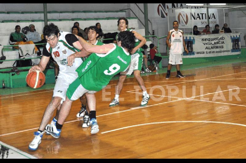 El interno de UniÃ³n y  Progreso de Tandil Juan Pablo Trapote anotÃ³ anoche 31 puntos Carlos RamÃ­rez 