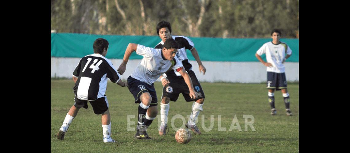 Embajadores visitarÃ a El FortÃ­n el Ãºnico lÃ­der del torneo Archivo 