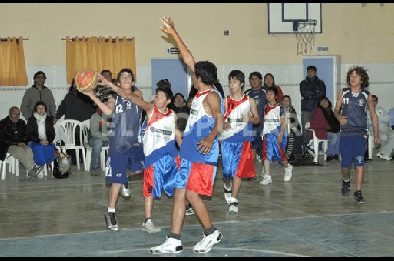 Las inferiores estÃn definiendo sus campeonatos Archivo 