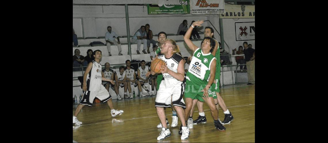 Braian Stanford ya jugÃ³ en el Bata el Torneo Provincial de Clubes Archivo 