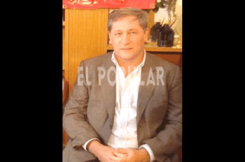 El doctor Adolfo SÃ�nchez de LeÃ³n es integrante del equipo TÃ©cnico de Salud de Francisco De NarvÃ�ez 