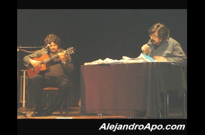 Hoy desde las 20 en el SalÃ³n Blanco de La Madrid se presenta Alejandro Apo junto al mÃºsico Marcelo Sanjurjo con el espectÃ�culo  Y el fÃºtbol contÃ³ un cuento 