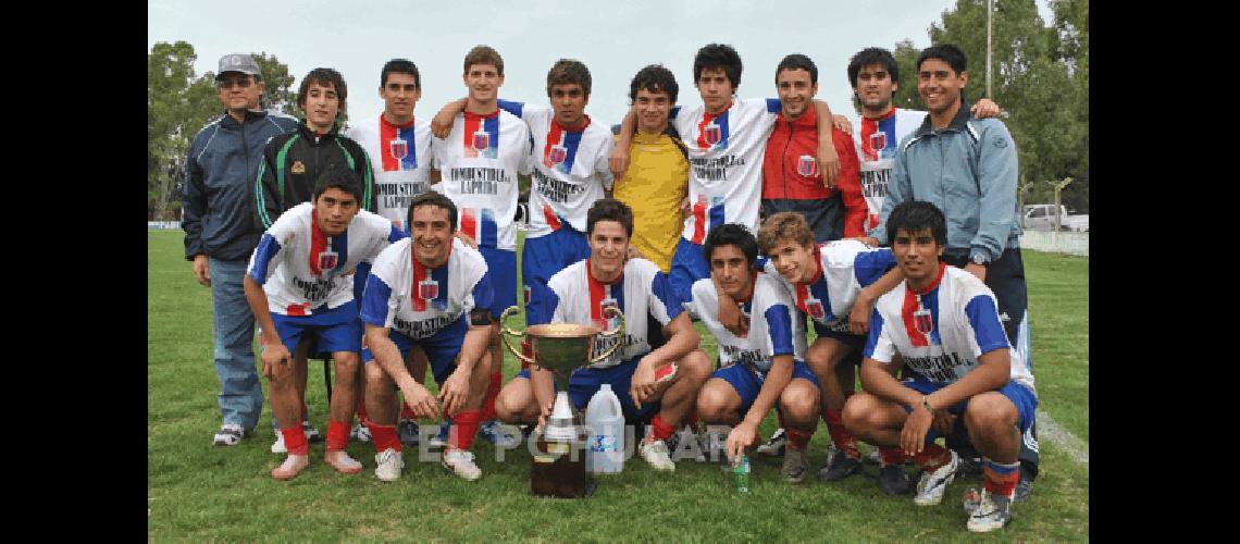 Equipo de LilÃ�n que ganÃ³ la Copa Ciudad de Laprida 2011 Agencia 