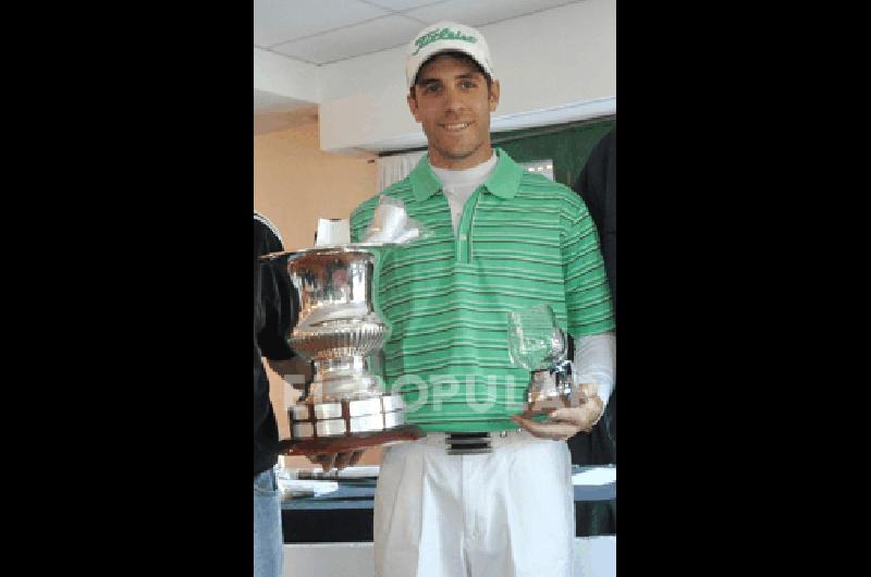 Juan Manuel FernÃndez ganador de la Ãºltima ediciÃ³n Archivo 