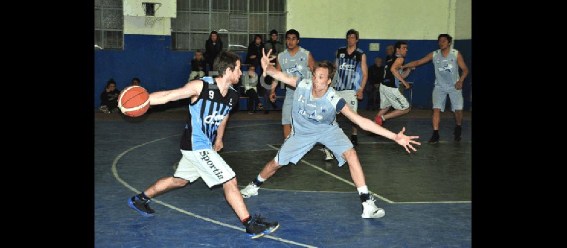 Ferro Carril Sud superÃ³ como local a Racing A Club Lucas Pagano 