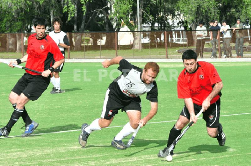 El equipo de primera cayÃ³ en su debut como local en el cÃ©sped sintÃ©tico Marcelo Kehler 