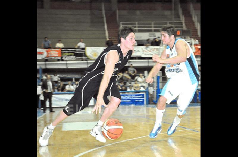 Franco Rivero aportÃ³ 15 puntos el pasado viernes Marcelo Kehler 