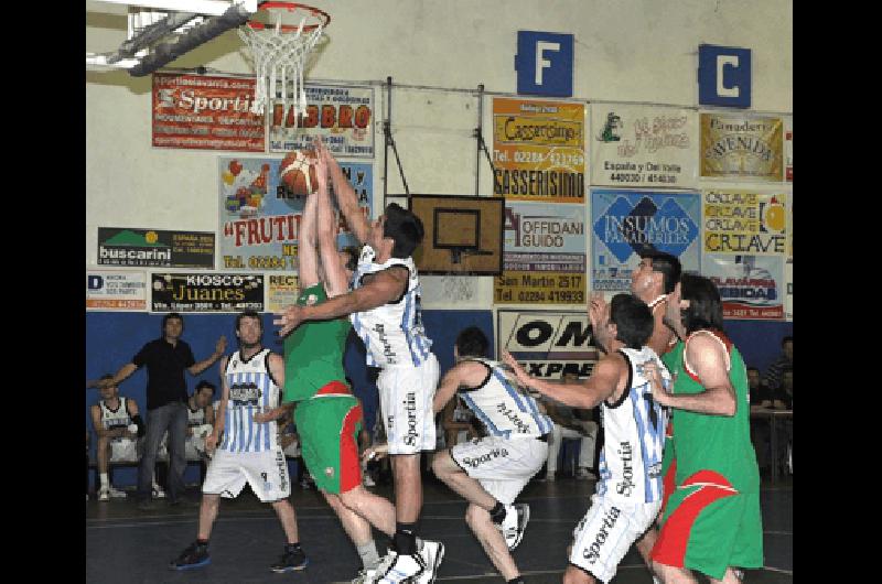 Ferro Carril Sud derrotÃ³ anoche como local a los suarenses Carlos RamÃ­rez 