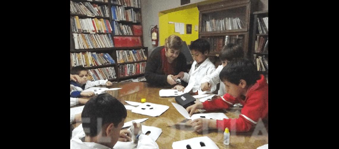 La Biblioteca apuntala la cultura enriqueciendo a alumnos de diferentes escuelas 