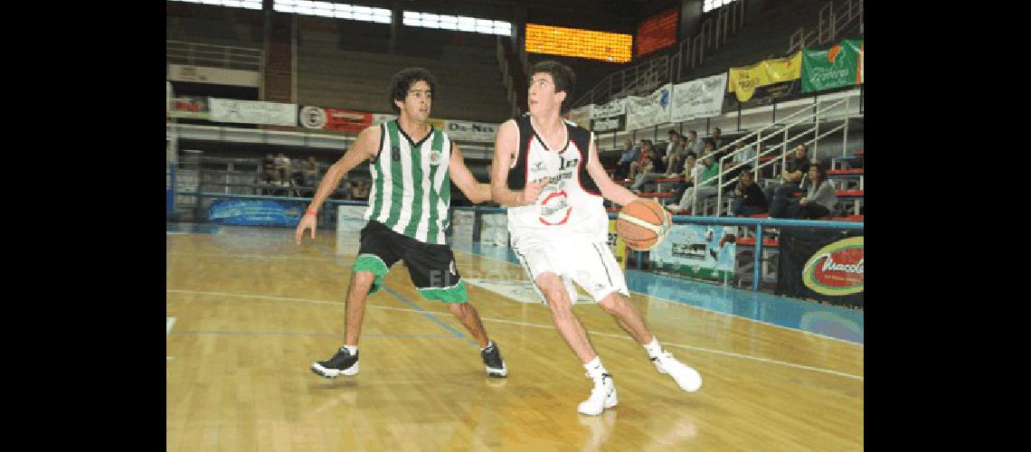 El equipo bataraz obtuvo ayer su primer triunfo en la Liga Junior 2012 Claudio MartÃ­nez 