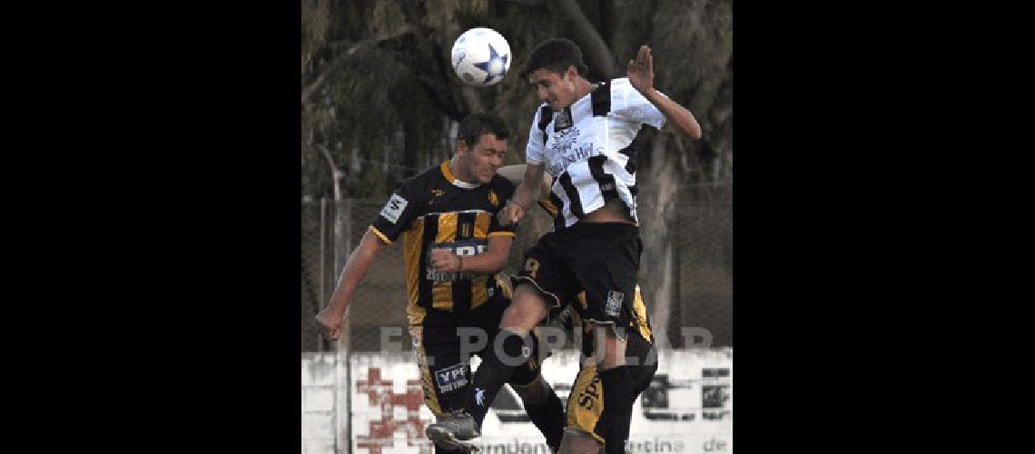 San MartÃ­n y Estudiantes lideran el torneo Apertura Carlos RamÃ­rez 