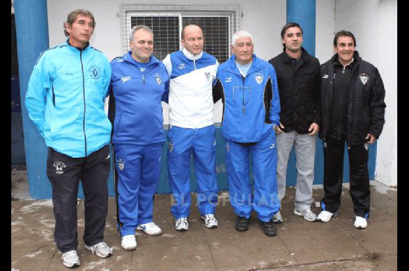 Miguel Calello (al centro) presenciÃ³ el encuentro infantil Fotos Enrique Zelaya 